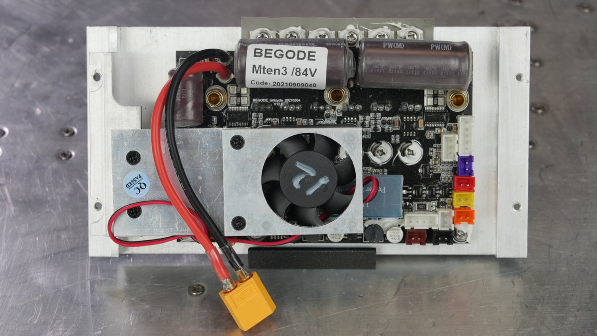 mayaneページ Mten3 Board (84V) – Alien Rides